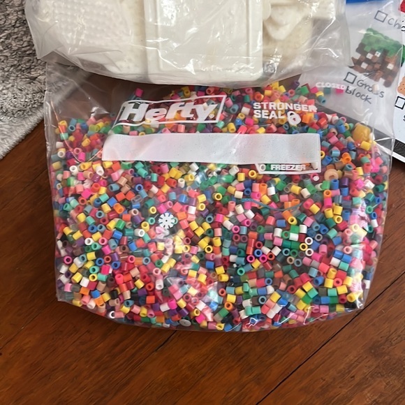 PERLER Fused Melt BEADS Minecraft DIY - Picture 3 of 4